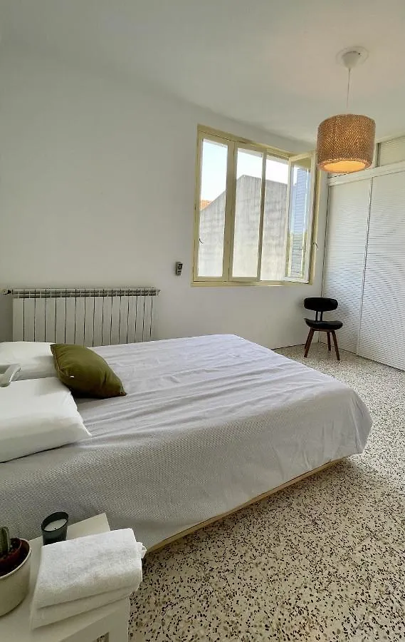 Chambre Au Calme En Coeur De Ville 卡瓦永 0*,  法国